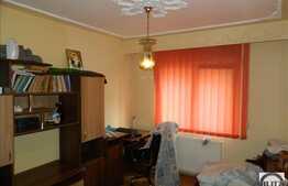 3 camere, 65 mp, decomandat, mobilat, boxa la subsol, zona strazii Fabricii