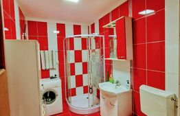 Apartament ingrijit, intermediar, parcare Zona Centrala Florești!