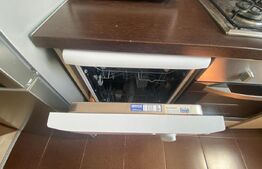 Apartament 3 camere 75 mp pet-friendly dressing, parcare, Golden Tulip