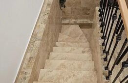 Apartament in stil medieval 2 camere, 55mp, ultracentral, strada Avram Iancu