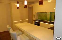 3 camere, 103 mp, mobilat modern, imobil tip casa, garaj subteran, zona 7 strazi