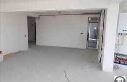 De vanzare apartament cu 3 camere, 92 mp, garaj, boxa, zona Polus Center