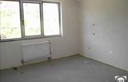 Vanzare 3 camere, 75.3 mp, balcon, semifinisat!