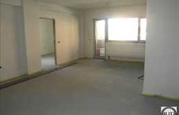 Vanzare 3 camere, 75.3 mp, balcon, semifinisat!