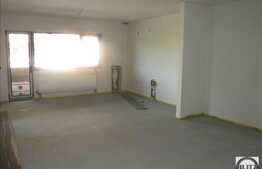 Vanzare 3 camere, 75.3 mp, balcon, semifinisat!