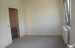 Vanzare 3 camere, 75.3 mp, balcon, semifinisat!