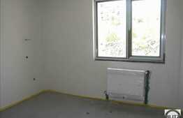 3 camere, 71.58 mp, semifinisat! Etaj intermediar!