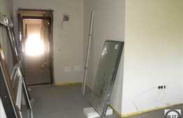 3 camere, 71.58 mp, semifinisat! Etaj intermediar!