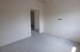 🌟 Casă cuplată într-o oază de confort și liniște din Dezmir! 🌟