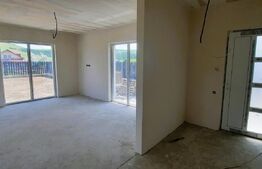 🌟 Casă cuplată într-o oază de confort și liniște din Dezmir! 🌟