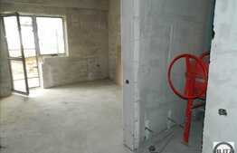 De vanzare 1 camera, 27 mp, zona Polus! Optional parcare! Finalizat in 2016!