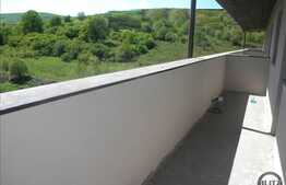 2 camere, 48.15 mp, decomandat, balcon de 10 mp!