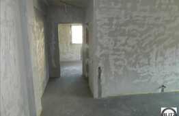 Apartament cu 3 camere, decomandat, se ofera finisat, zona Iulius Mall