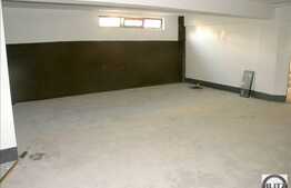 3 camere, semifinisat, 100 mp utili, 3 balcoane + 2 garaje, zona linistita!