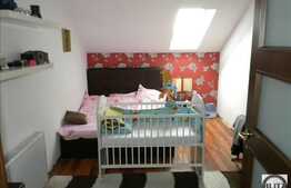 Vanzare mansarda cu 89 mp, 3 camere, POD de 25 mp, zona Muzeul Apei