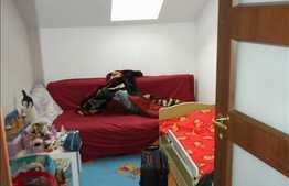 Vanzare mansarda cu 89 mp, 3 camere, POD de 25 mp, zona Muzeul Apei