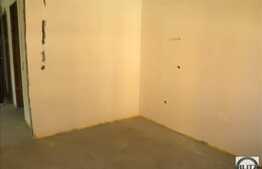 3 camere, 56.55 mp, balcon, semifinisat!