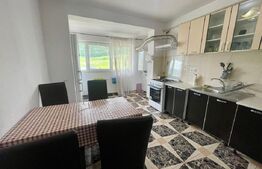 Aparament cu 3 camere, 85 mp, parcare, zona Florilor