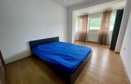 Aparament cu 3 camere, 85 mp, parcare, zona Florilor