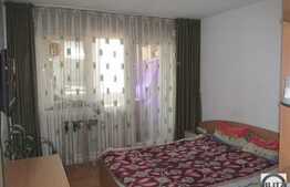 De vanzare apartament cu 3 camere, 64 mp, parcare, zona Profi