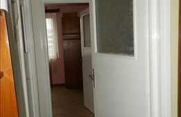 Vanzare apartament 3 camere, 57 mp, etaj intermediar, zona Piata Mihai Viteazu