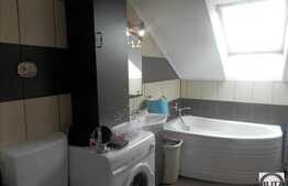 Vanzare mansarda cu 2 camere, 65 mp utili, zona strazii Eroilor!