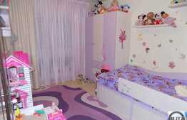 3 camere, 68 mp, decomandat, mobilat modern, strada Gorunului