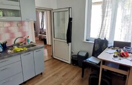 Casă renovabilă de 127 mp, cu 2100 mp teren, localizată central în Luna de Sus