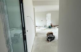 Duplex cu priveliste spre padure, 120 m2 utili , 380 m2 teren,Chinteni