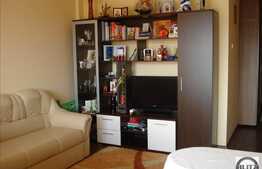 2 camere, 54 mp, imobil nou, etaj intermediar, zona strazii Trifoiului