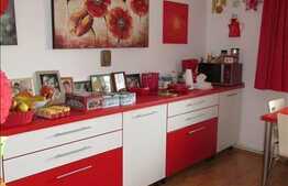 3 camere, 84 mp, boxa subsol, zona Liceului Onisifor Ghibu