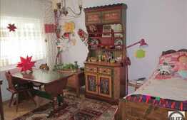 3 camere, 84 mp, boxa subsol, zona Liceului Onisifor Ghibu