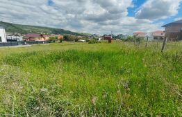 Teren intravilan cu suprafata de 1200mp,situat in Chinteni