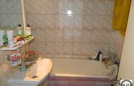 3 camere, 65 mp, 2 balcoane, decomandat, zona strazii Aurel Vlaicu