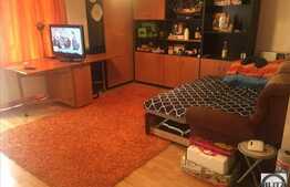 De vanzare apartament 2 camere, 63 mp, etaj intermediar, zona Oncos