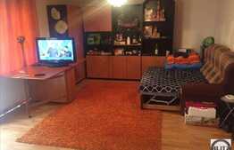De vanzare apartament 2 camere, 63 mp, etaj intermediar, zona Oncos