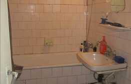 De vanzare apartament cu 2 camere, 51 mp, parcare, zona Calea Manastur