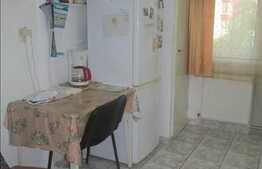 De vanzare apartament cu 2 camere, 51 mp, parcare, zona Calea Manastur