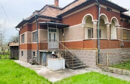 Casa renovabila, teren 4340 mp, Tureni