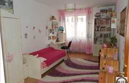 De vanzare apartament 5 camere, 143 mp, boxa subsol, zona Oncos