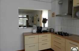 De vanzare apartament 5 camere, 143 mp, boxa subsol, zona Oncos