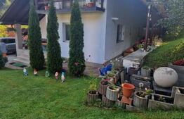 Casa 6 camere , se doreste si schimb cu apt+dif - Poiana Marului 