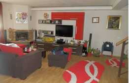 Vanzare penthouse cu scara interioara, 120 mp, garaj de 56 mp, zona Teilor!