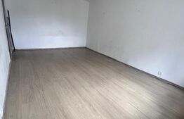 Apartament o camere, decomandat, Zona Calea Floresti