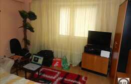 3 camere, decomandat, 74 mp, parcare, etaj intermediar,zona strazii Aurel Vlaicu