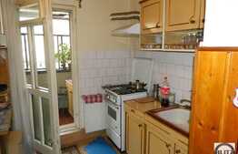 3 camere, decomandat, 74 mp, parcare, etaj intermediar,zona strazii Aurel Vlaicu