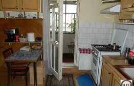 3 camere, decomandat, 74 mp, parcare, etaj intermediar,zona strazii Aurel Vlaicu