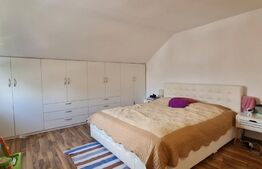 Duplex cochet cu 4 camere in Dambul Rotund 