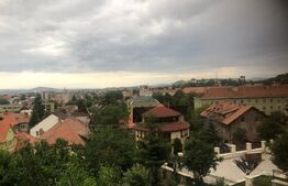 Vila Impresionantă în Brașov, poziționare Ideală și spațiu generos