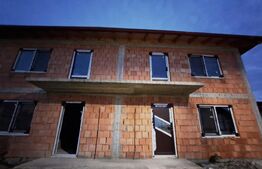 Duplex de 4 camere, 237 mp teren, in Chinteni